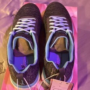 Sketchers memory foam shoes never worn brand new in the box